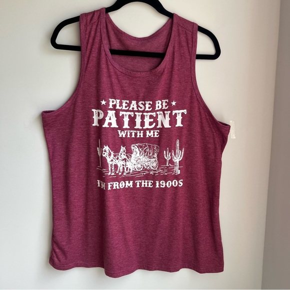 Tops - Women's Sleeveless Graphic Tank - Size 1XL